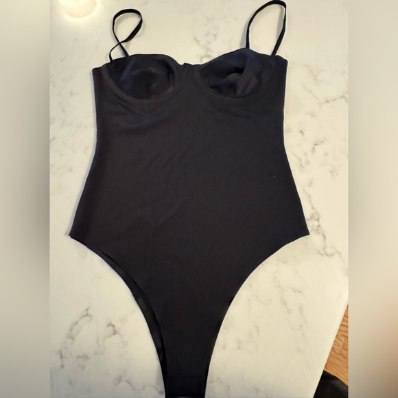 Zara Black Kids Bodysuit - Picture 1 of 4